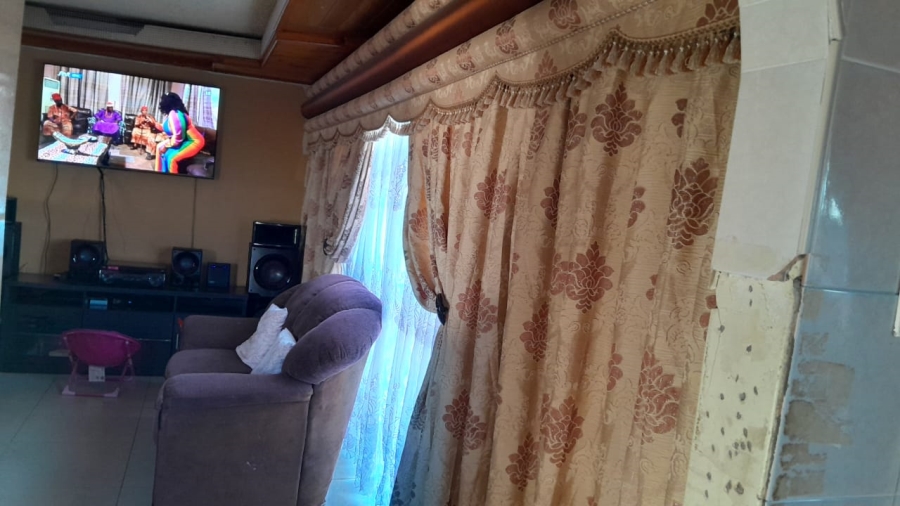 3 Bedroom Property for Sale in Mdantsane Eastern Cape